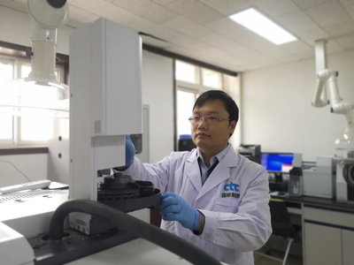 中國(guó)國(guó)檢測(cè)試控股集團(tuán)青年風(fēng)采 3名骨干榮獲北京優(yōu)秀青年工程師稱號(hào)